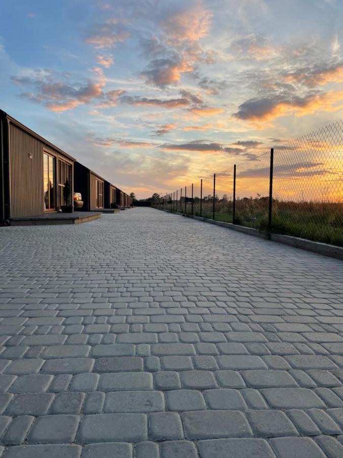 Villa Свояхата Switjas Exterior foto