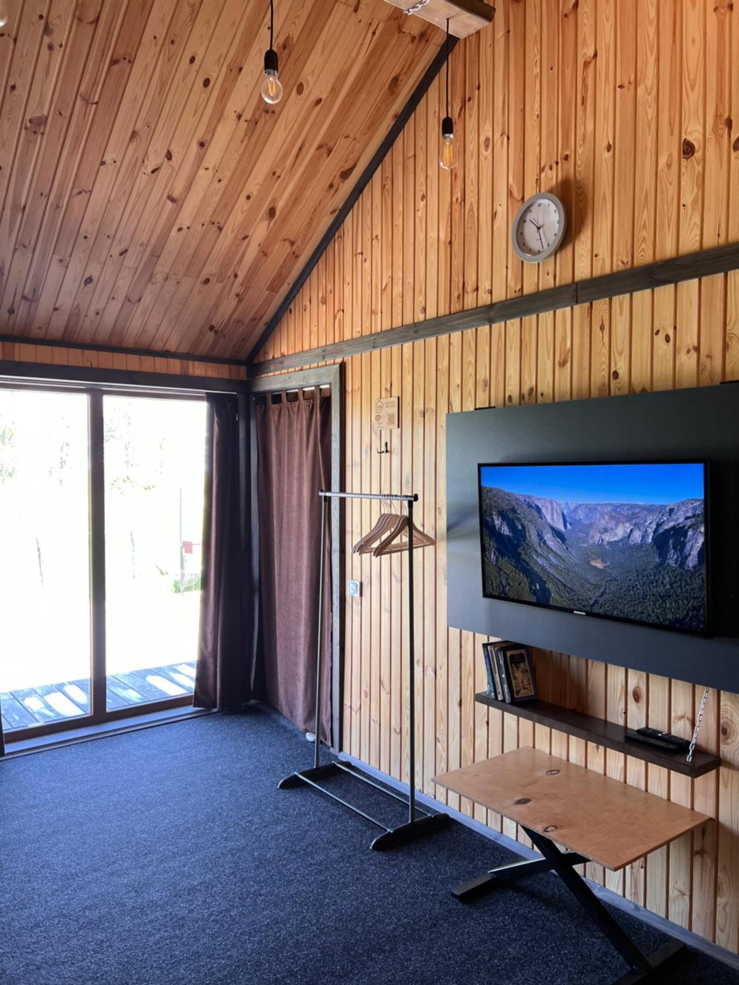 Villa Свояхата Switjas Exterior foto